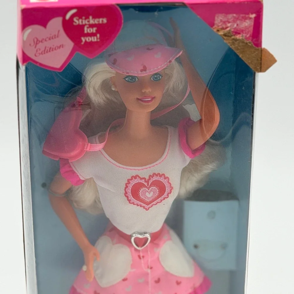 Mattel Valentine Fun Barbie Special Edition 1996 Vintage Doll 16311 NIB